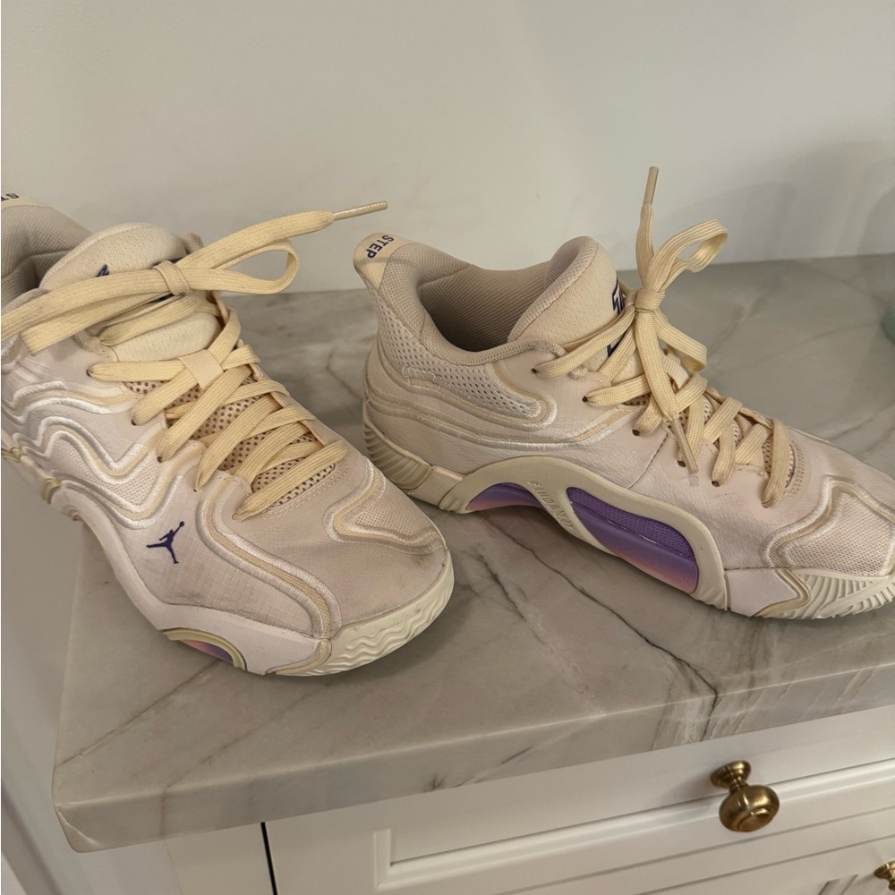 Great condition Jason Tatum basketball sneakers